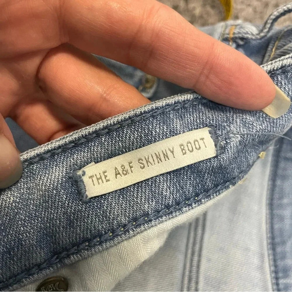 Abercrombie & Fitch Y2K The A&F Skinny Boot Distressed Jeans - Picture 6 of 6